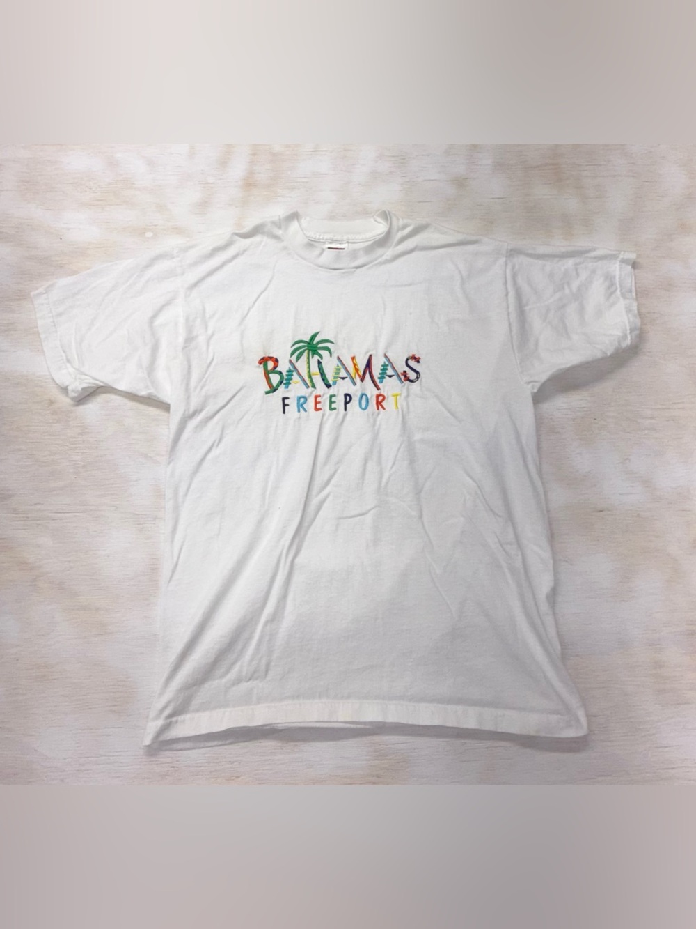 Vintage Fruit of the Loom White Tag Men’s Large Bahamas Freeport